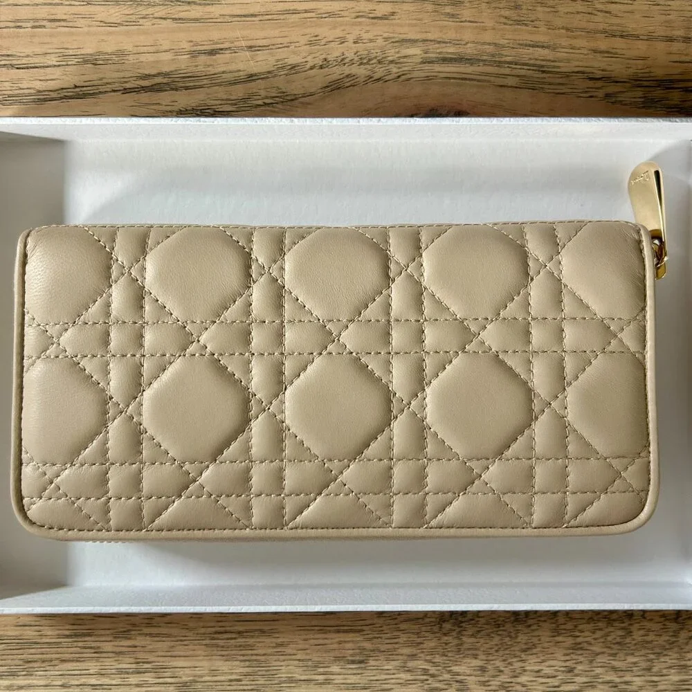 Lady Dior Voyageur Wallet